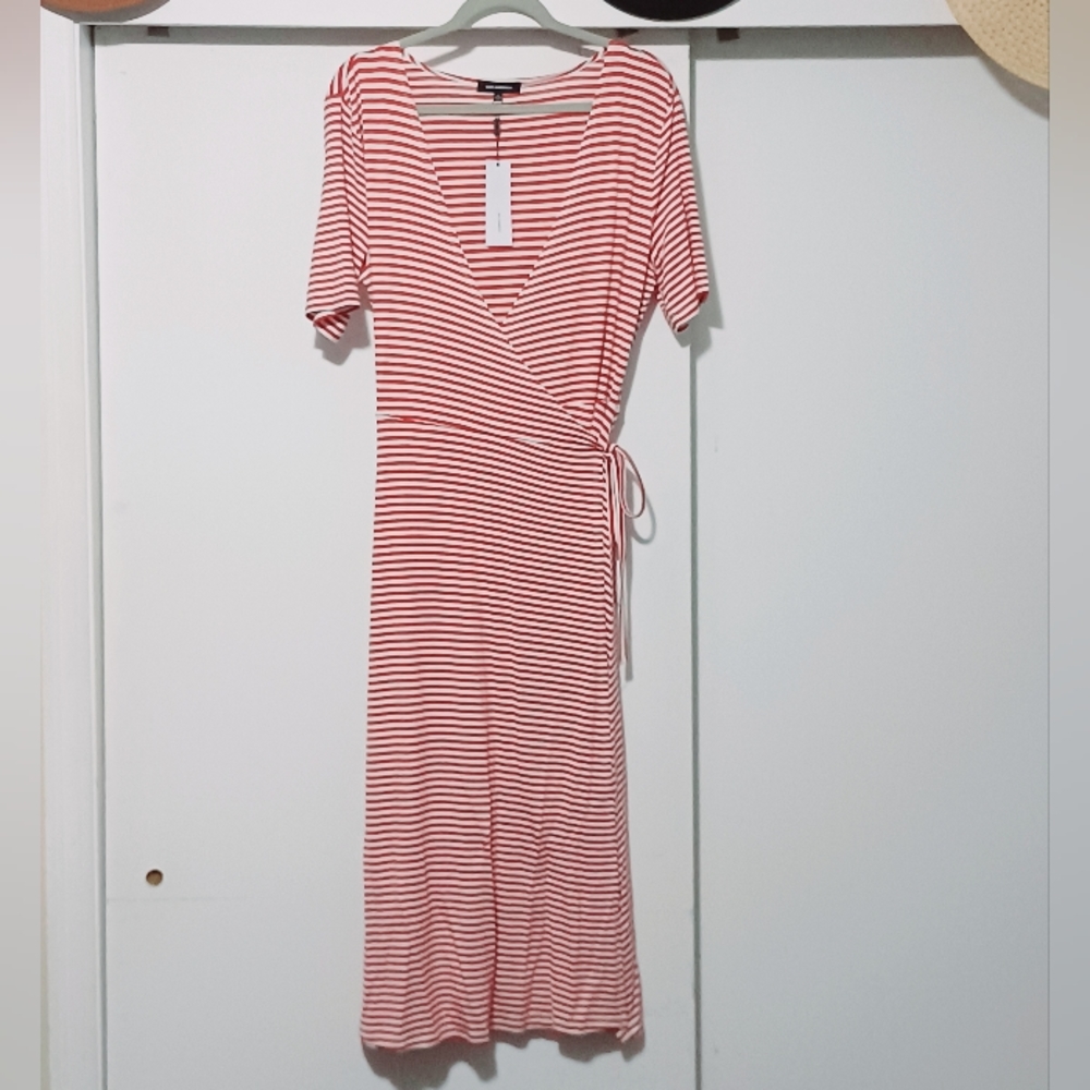 NWT Maxi Dress 525 America Striped Medium